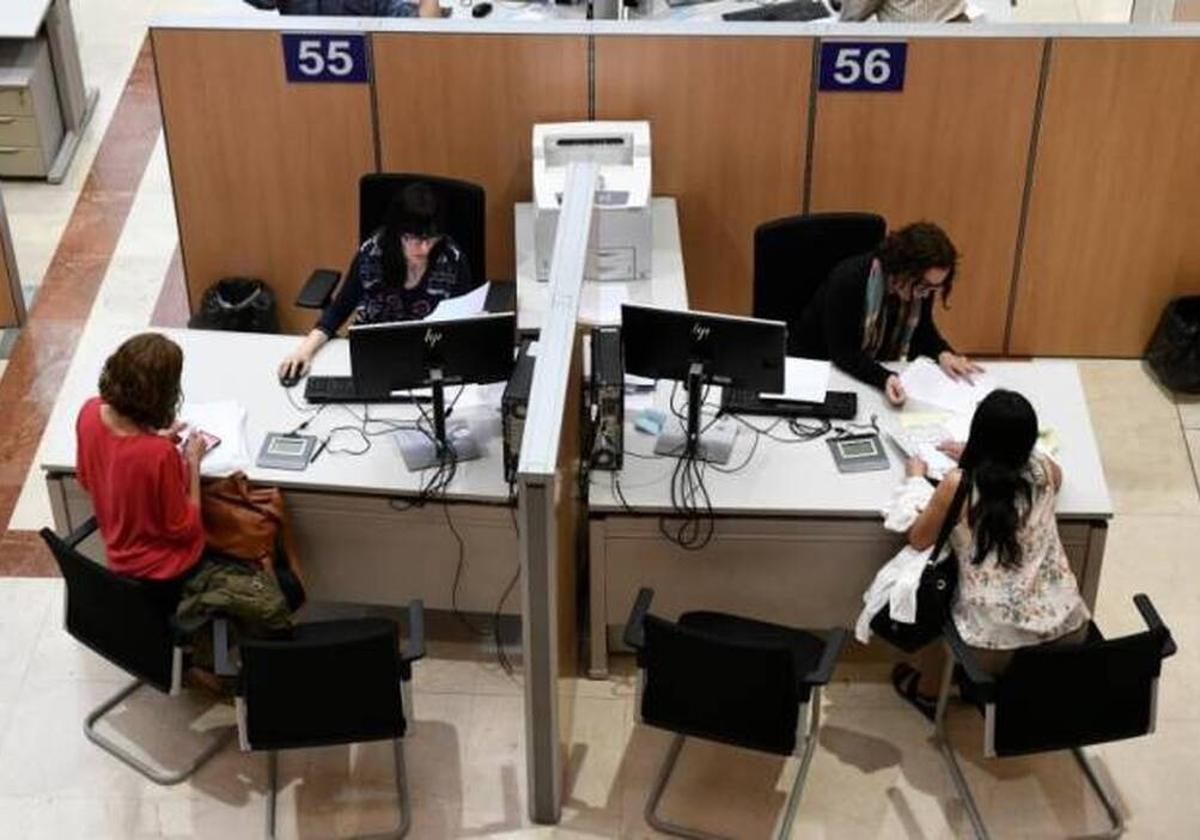 Canarias recomienda a los funcionarios el teletrabajo por la borrasca Nuria