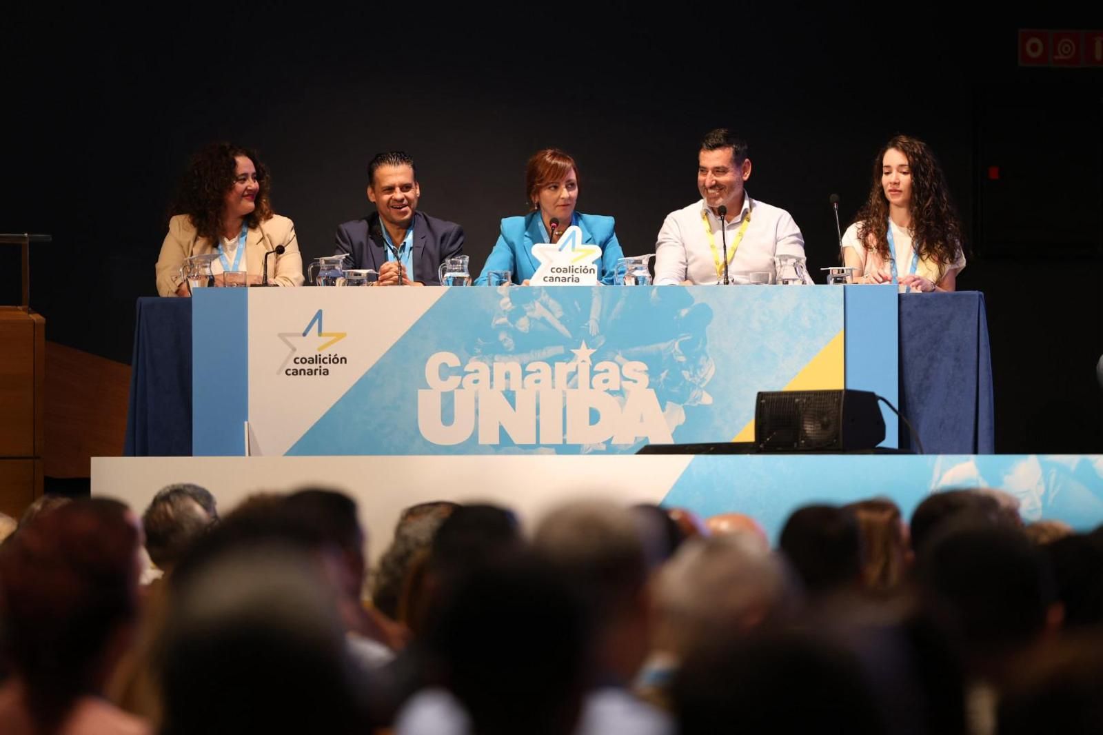 El VIII Congreso Nacional de Coalición Canaria, en imágenes