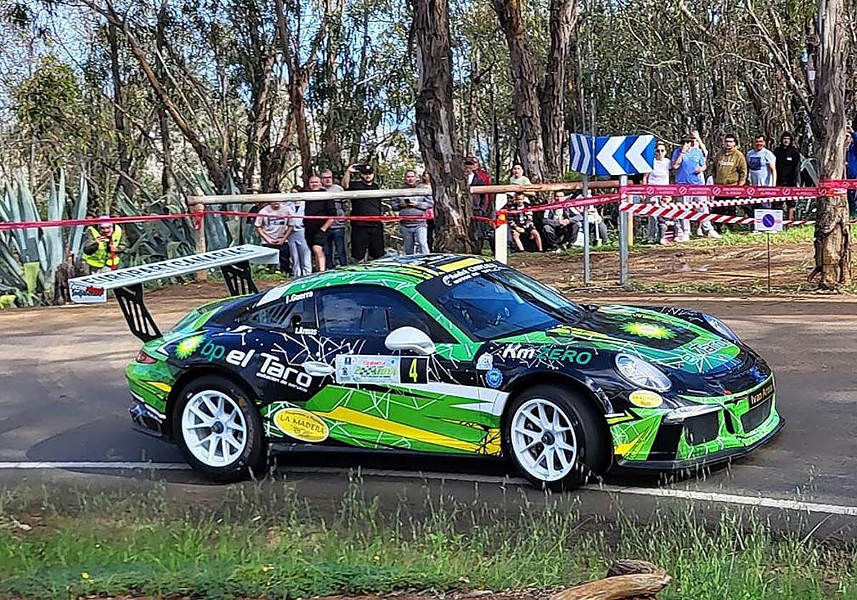 Iván Armas no dio opción a sus adversarios.