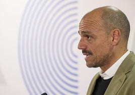 El portavoz del Gobierno de Canarias, Alfonso Cabello, durante la rueda de prensa tras el Consejo de Gobierno.