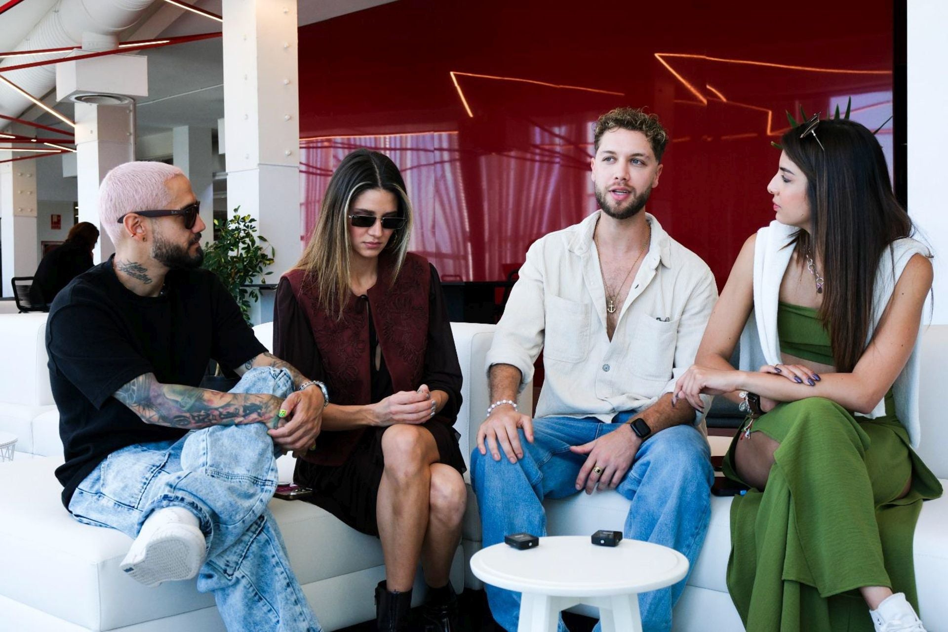 La visita de los actores de &#039;La Reina del Flow&#039; a CANARIAS7, en imágenes