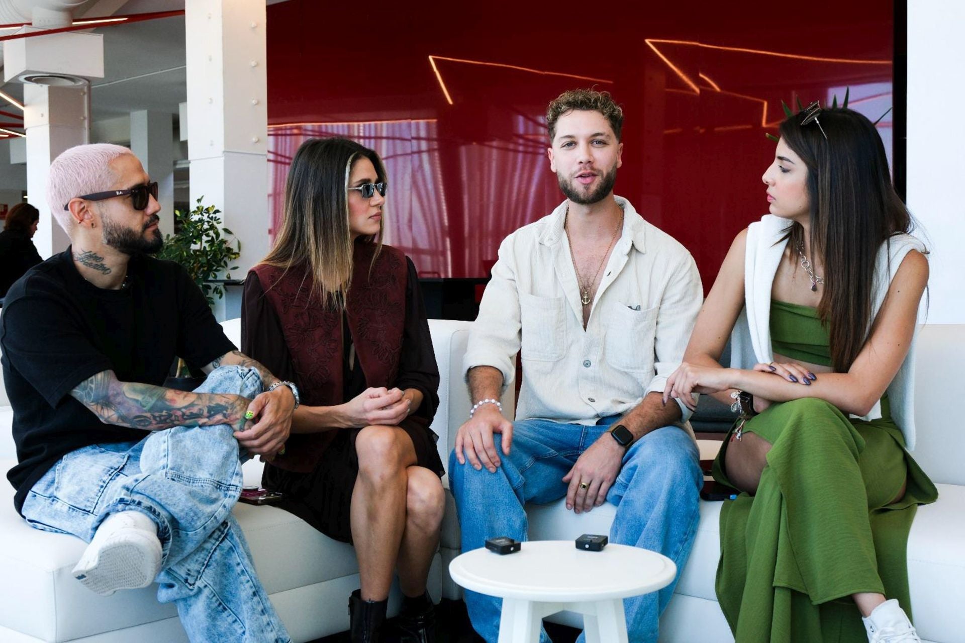 La visita de los actores de &#039;La Reina del Flow&#039; a CANARIAS7, en imágenes
