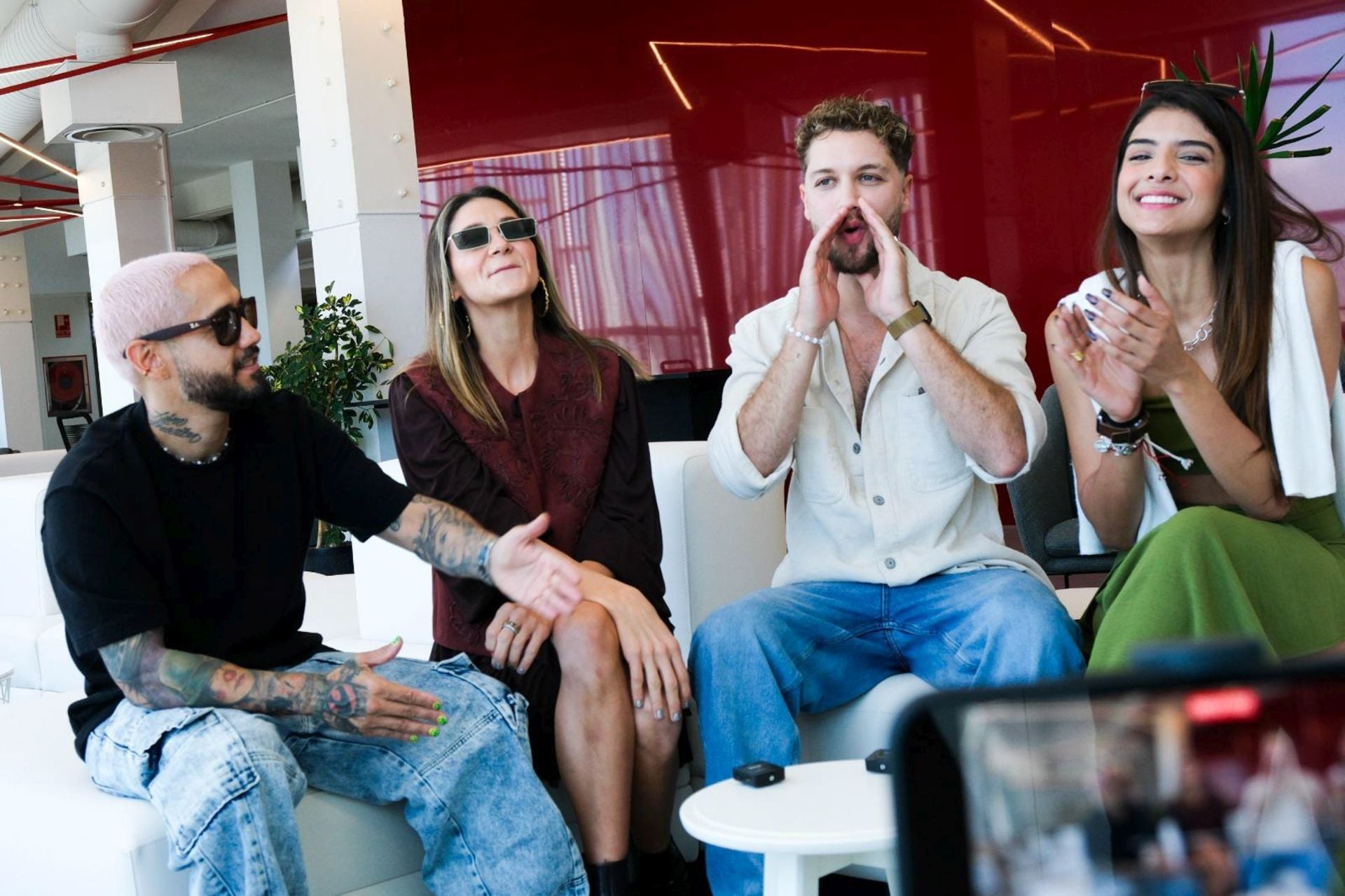 La visita de los actores de &#039;La Reina del Flow&#039; a CANARIAS7, en imágenes
