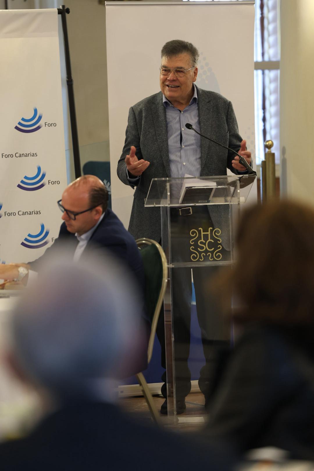 José Cabrera presenta el libro &#039;Las siete mentalidades&#039;