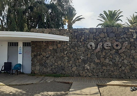 Baños de laya Bastián.