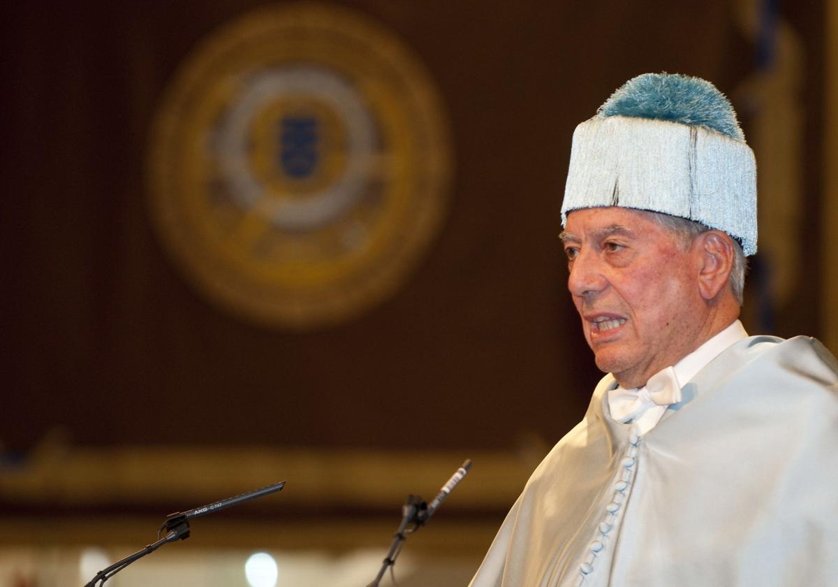 La ULPGC lamenta la muerte de Mario Vargas Llosa, su Doctor Honoris Causa desde 2012