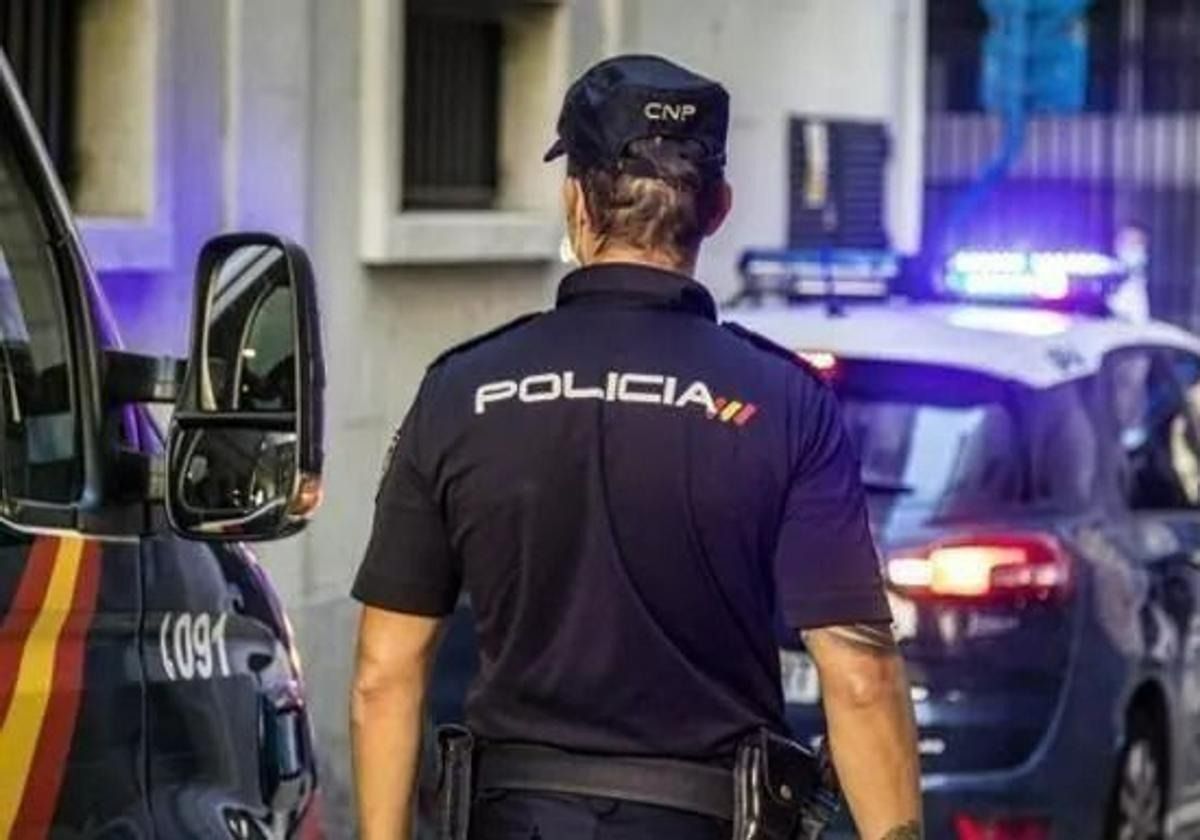 Salvan la vida de una mujer que perdió el control de su coche tras sufrir una convulsión mientras circulaba