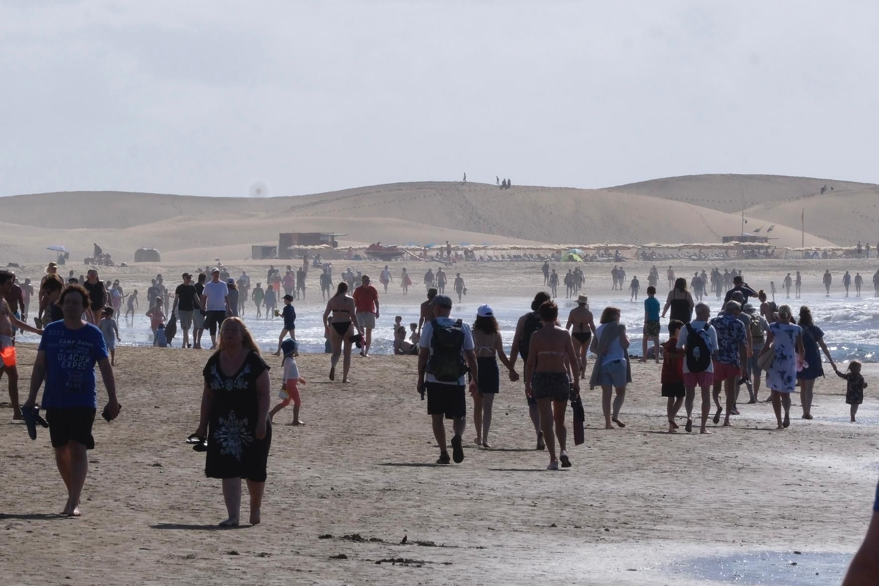 Semana Santa de buen tiempo en el sur de Gran Canaria, en imágenes