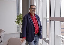 El catedrático José Antonio Younis, en las instalaciones de CANARIAS7.