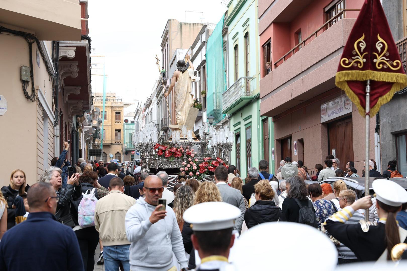 La procesión del Cristo Resucitado, en imágenes