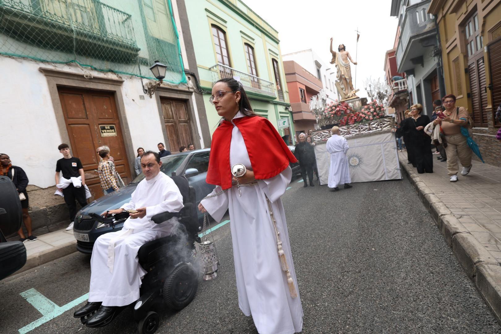 La procesión del Cristo Resucitado, en imágenes