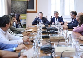 Reunión este martes en el Cabildo.