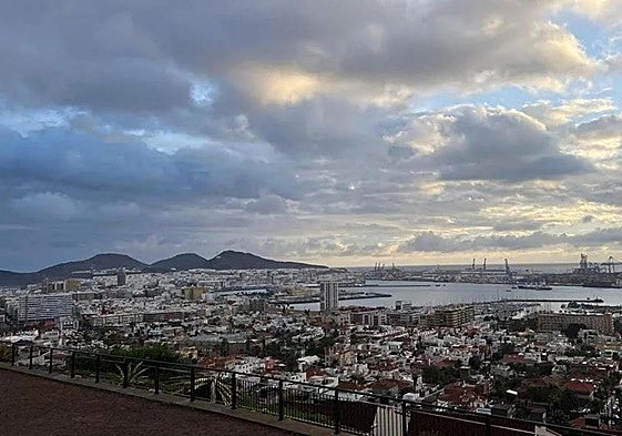 Nubosidad en la capital grancanaria.