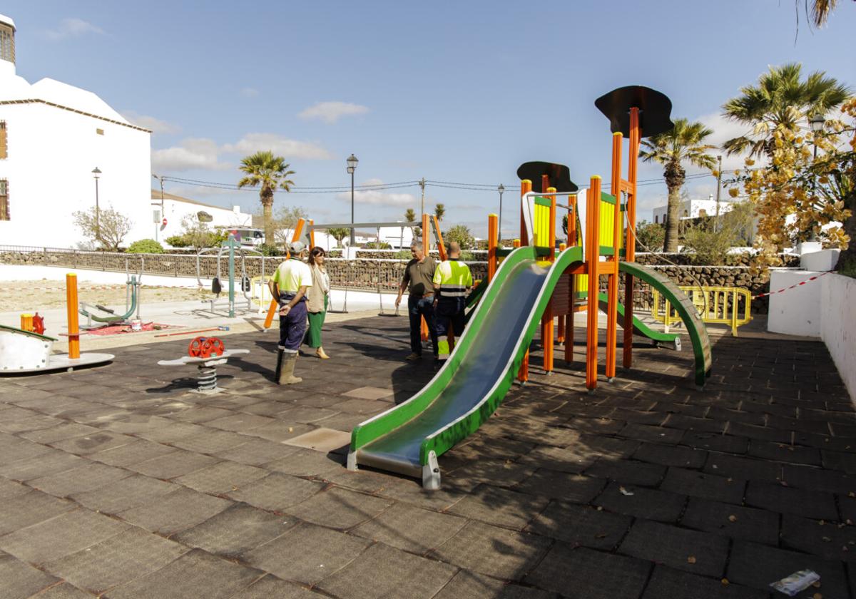 Juegos y repuestos para los parques de Teguise