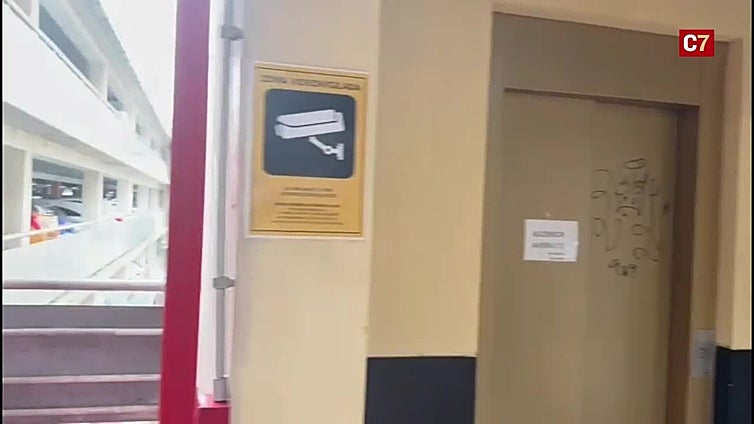 Con la lluvia llegan las goteras al Hospital Insular