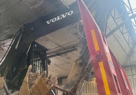 Imagen del camión accidentado.
