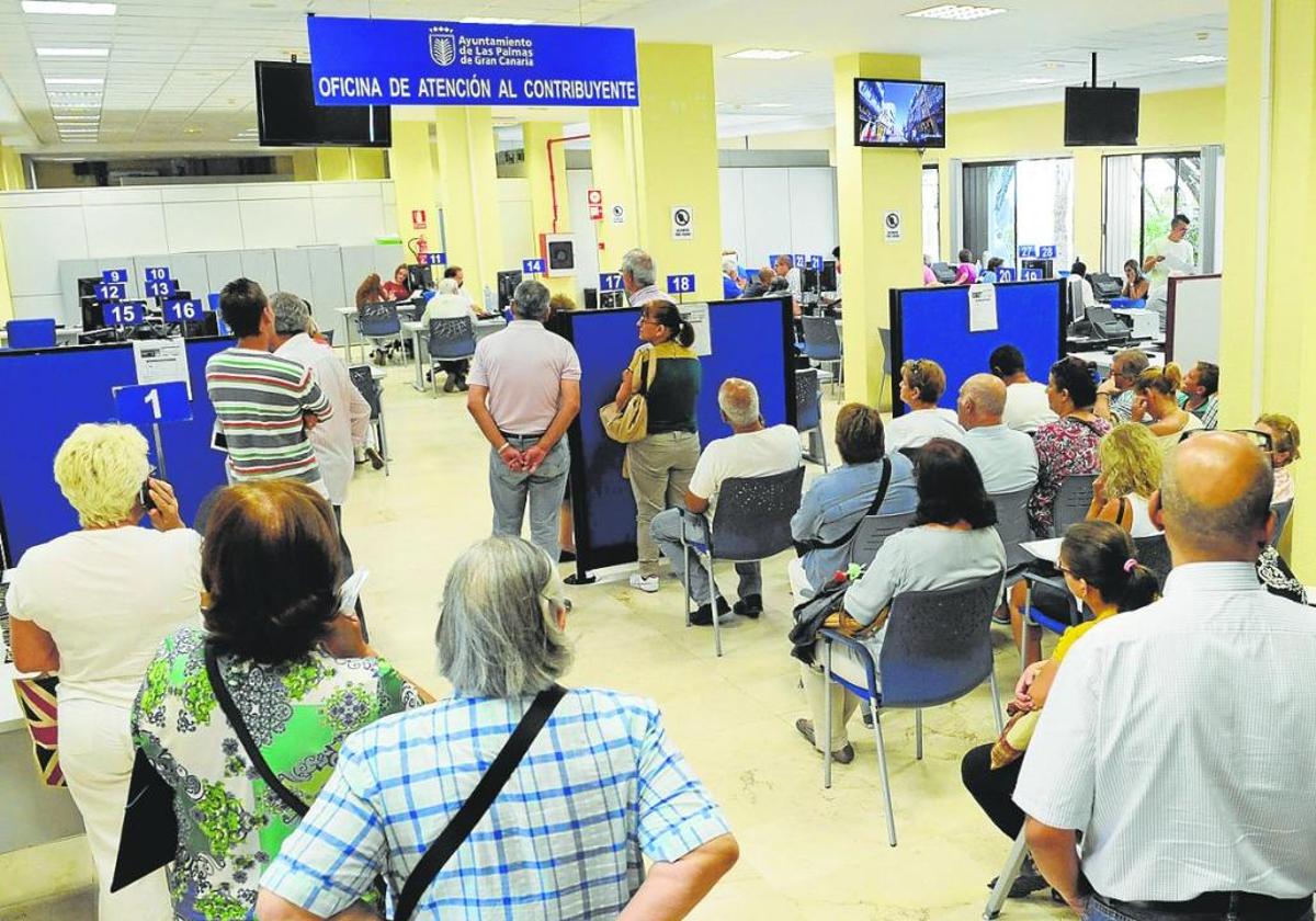 La caída de la red telefónica en Canarias por el apagón provoca incidencias en la atención ciudadana