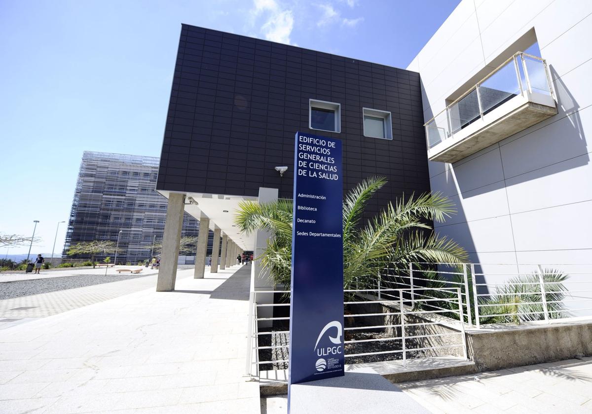 Medicina de la ULPGC obtiene el sello que habilita para ejercer en casi todo el mundo