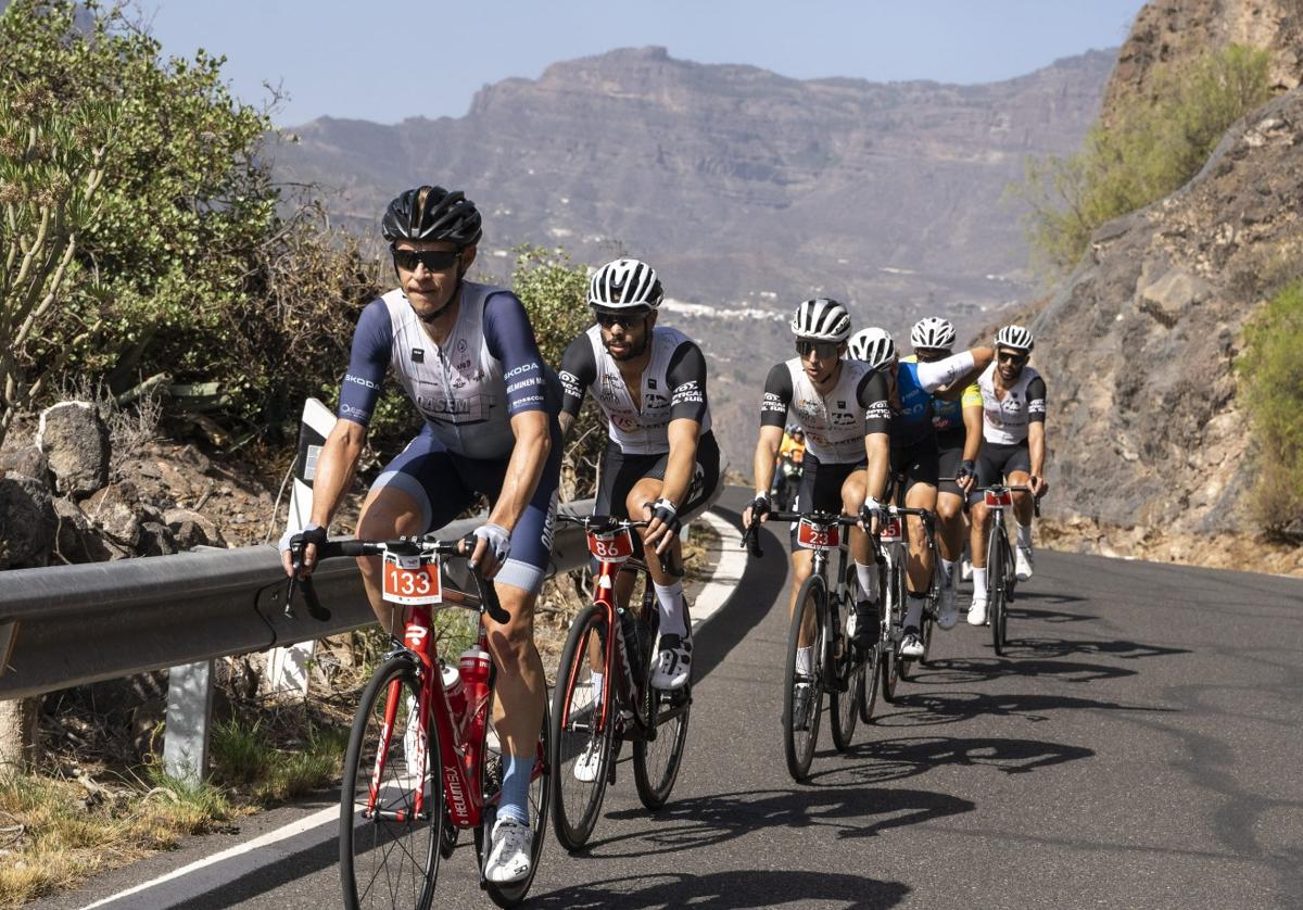El Pico de Las Nieves vuelve a asomarse en una renovada TotalEnergies Gran Fondo