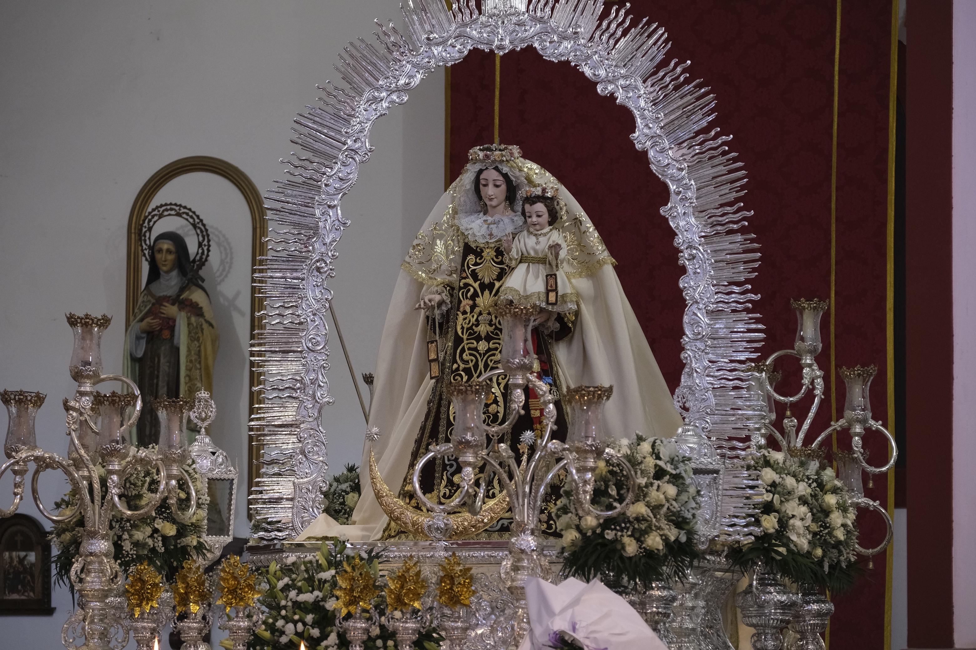 La misa y procesión estandarte coronación Virgen del Carmen, en imágenes