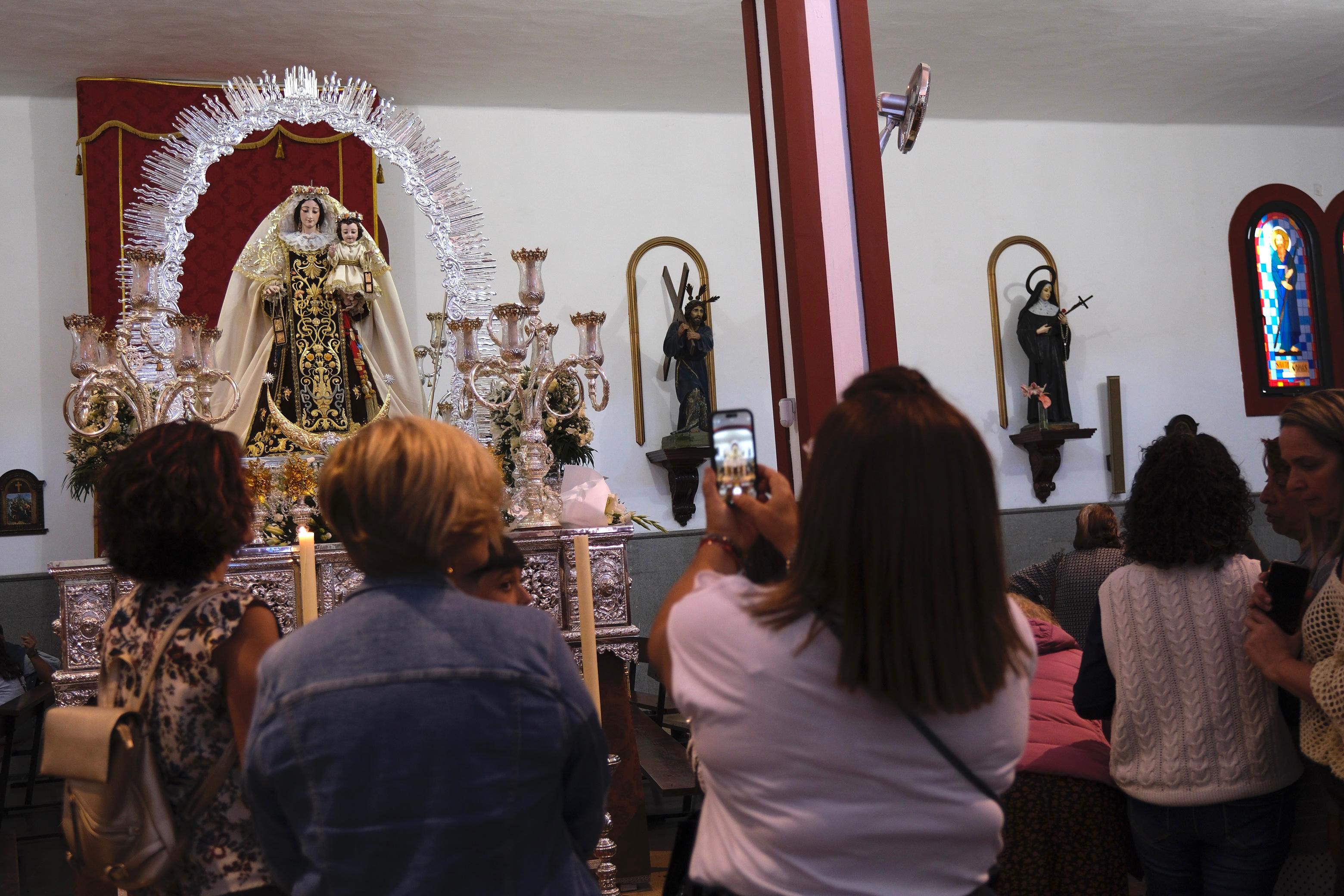 La misa y procesión estandarte coronación Virgen del Carmen, en imágenes
