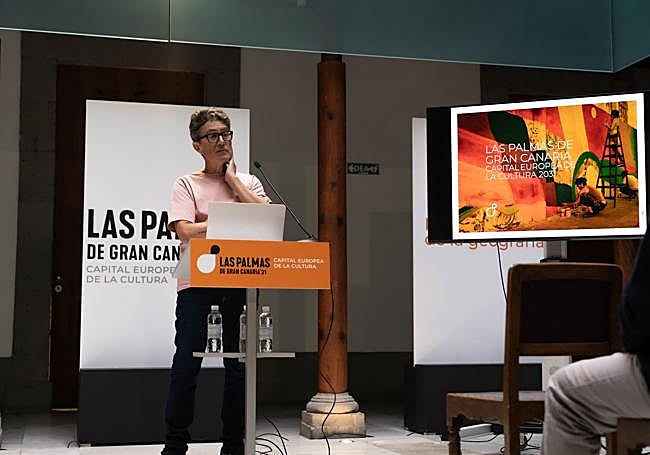 Pepe Valladares, autor de la imagen demarca de la candidatura LPGC'31 reveló las claves que inspiraron su propuesta.