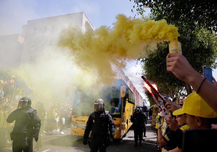 Un momento del recibimiento al equipo.