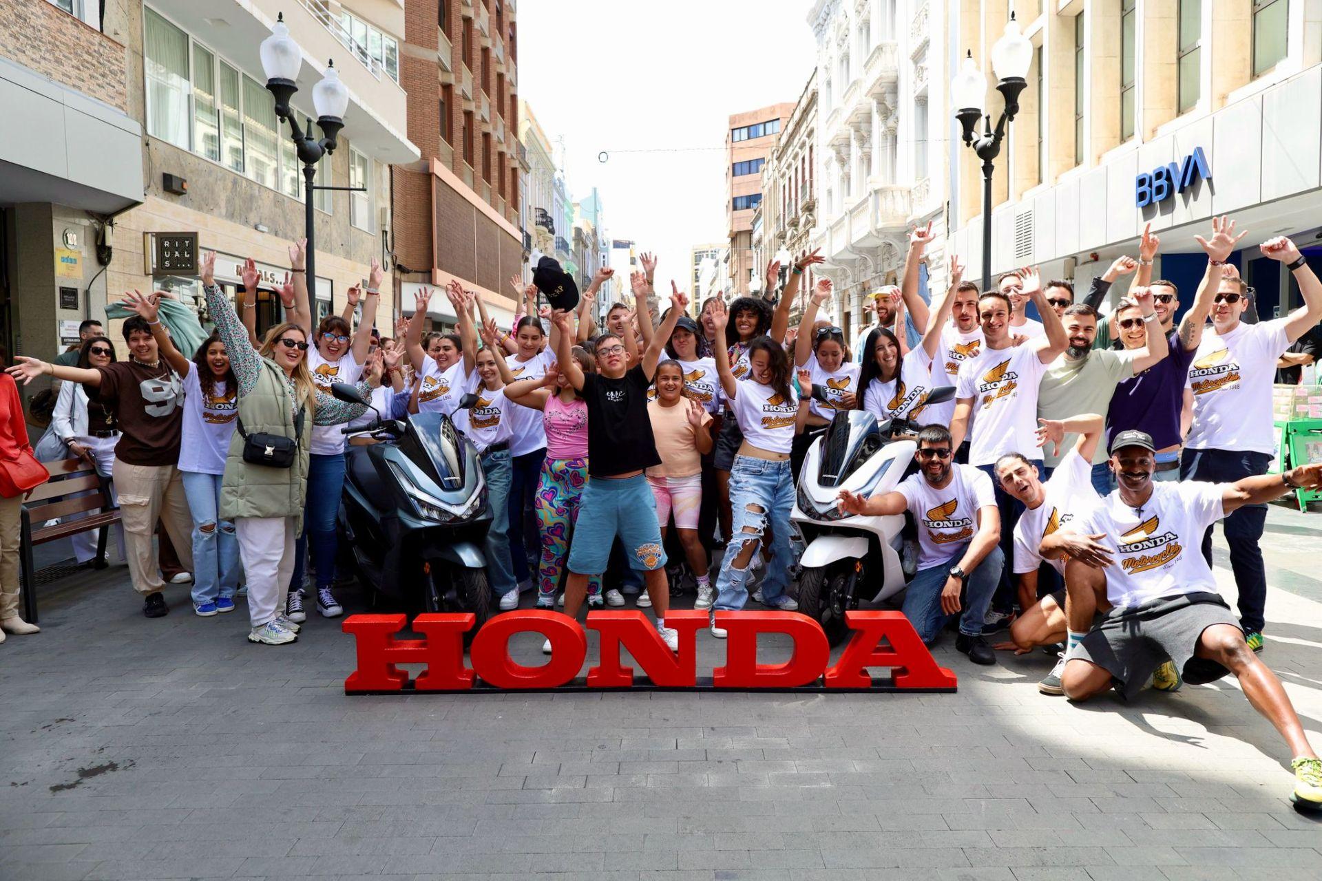 Triana se convierte escenario de un &#039;flashmob&#039;