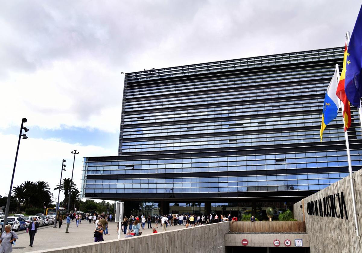 Abusó de un hombre con discapacidad intelectual en el sur de Gran Canaria