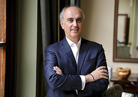 Jorge Cosmen, presidente de la compañía de transportes Alsa, este martes en Las Palmas de Gran Canaria.