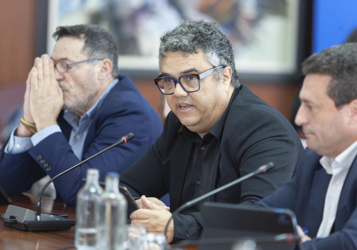 Armando Santana, en el pleno de este martes.