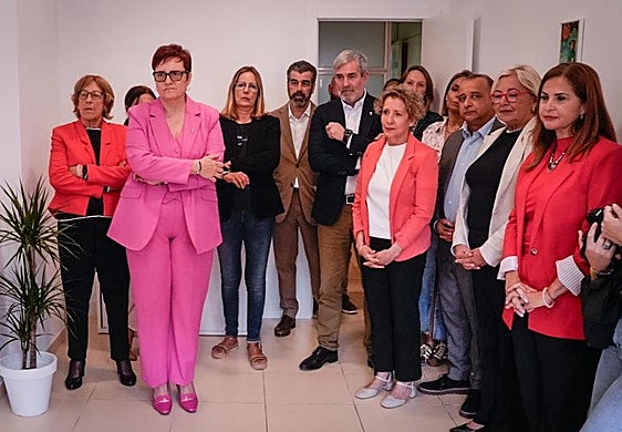 Inauguración del centro de crisis para víctimas de violencia sexual en Tenerife.