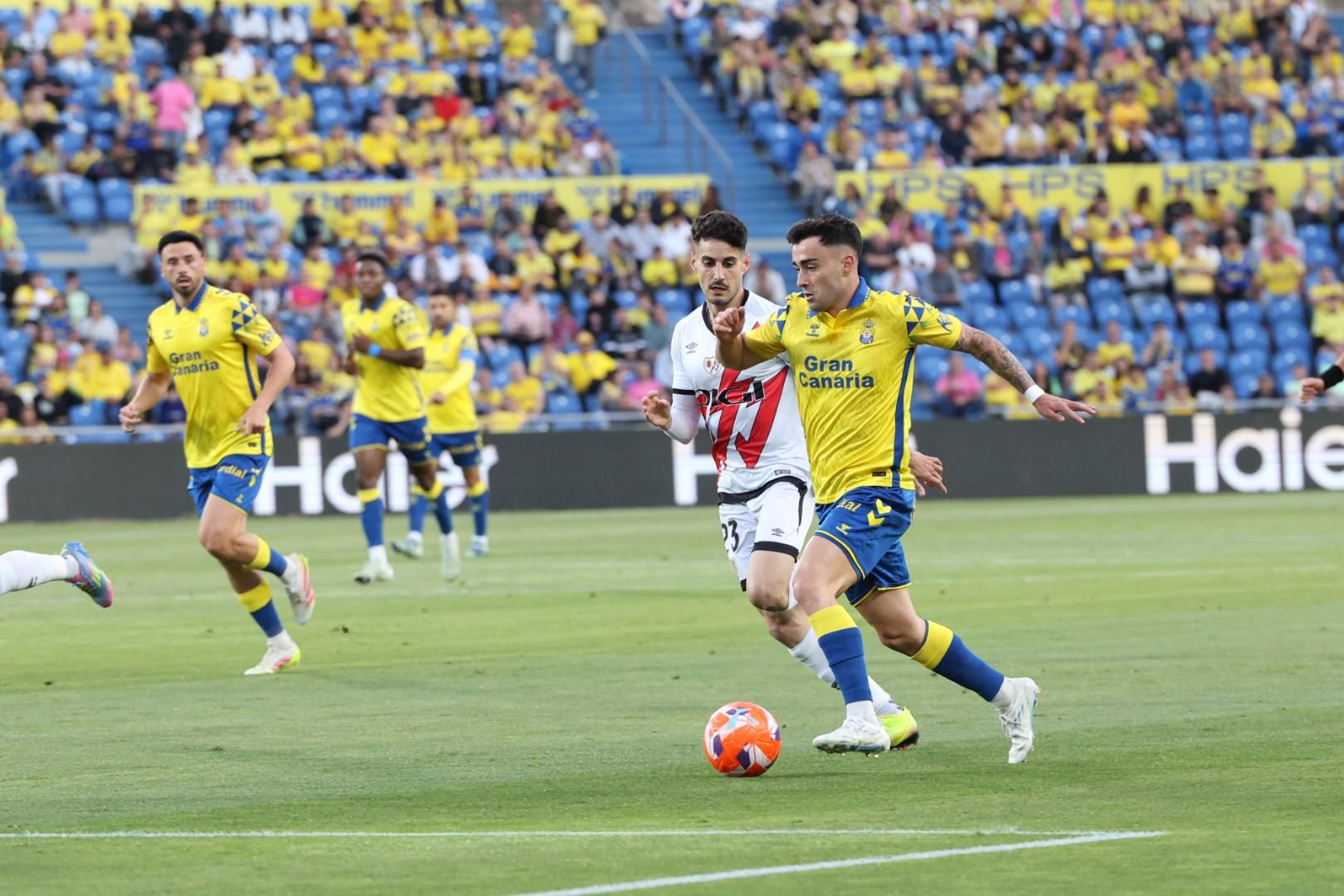 La batalla frente al Rayo, en imágenes