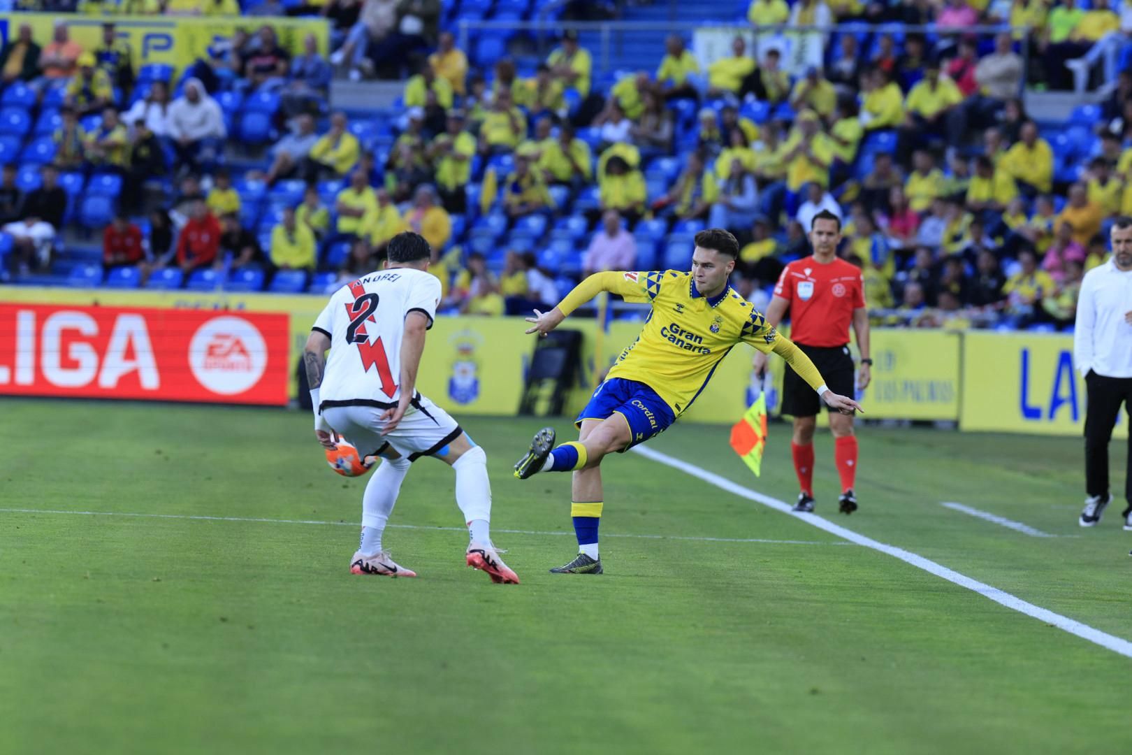 La batalla frente al Rayo, en imágenes