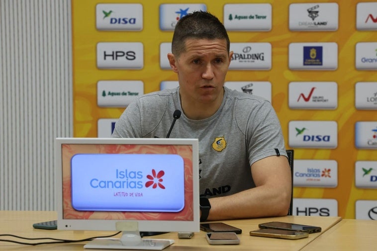 Lakovic durante la rueda de prensa de este viernes.