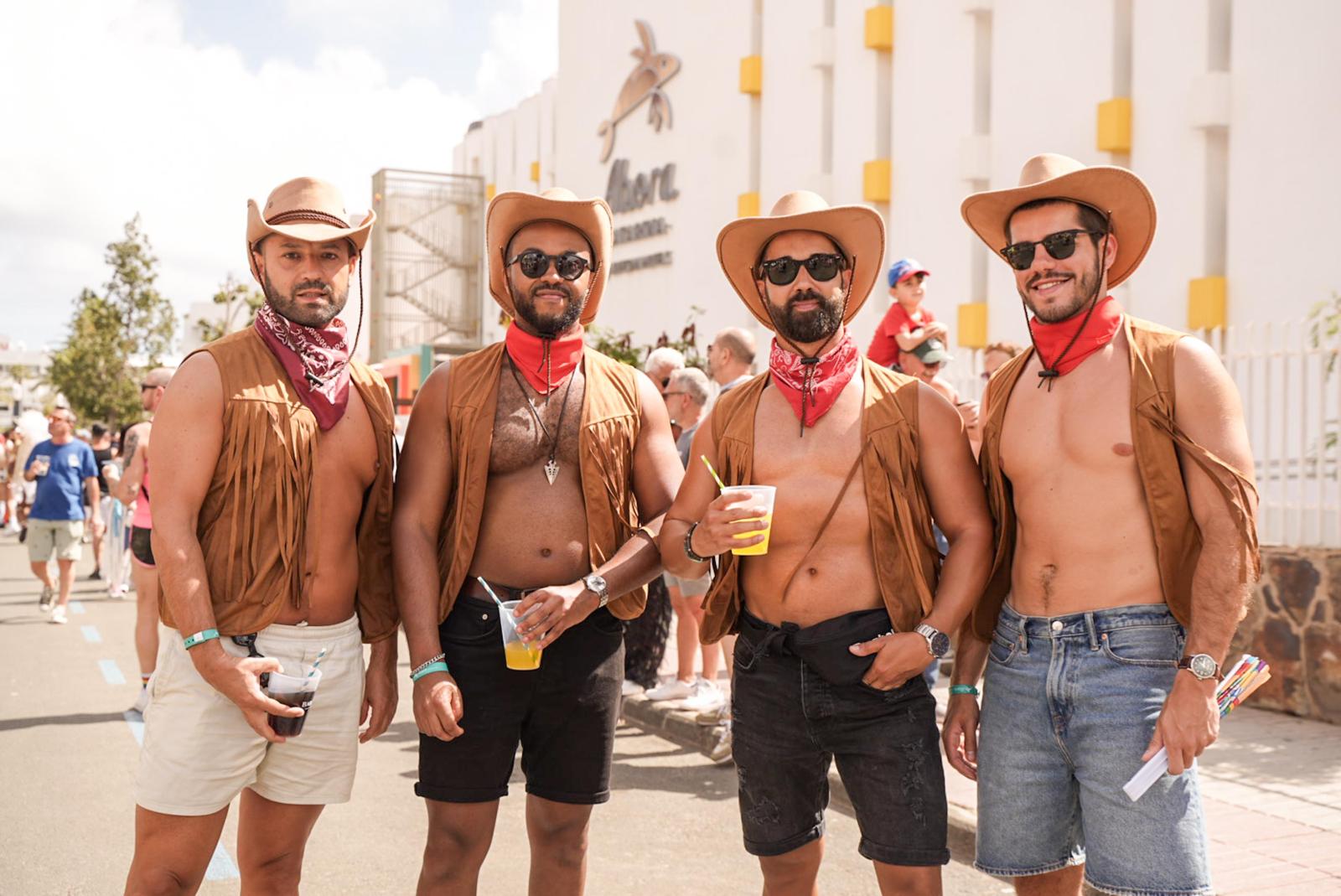 Maspalomas vibra con la energía del Gay Pride