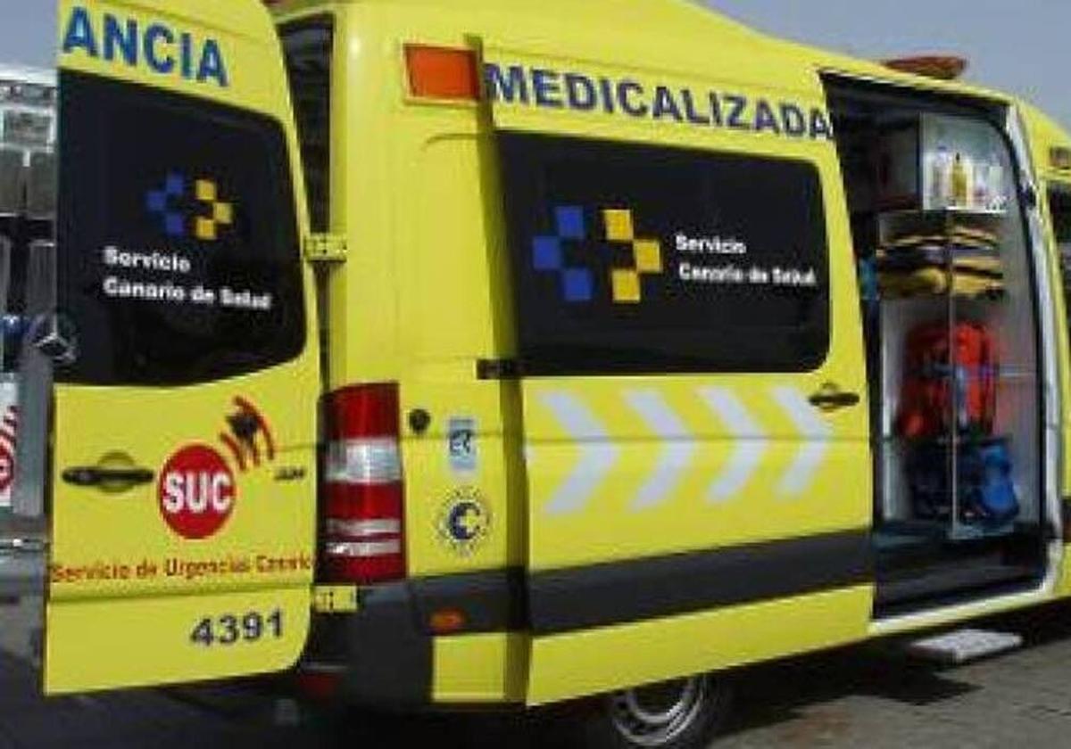 Una mujer resulta herida en Telde tras volcar con su coche y quedar atrapada