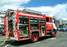 Imagen de archivo de un camión de bomberos de Tenerife.