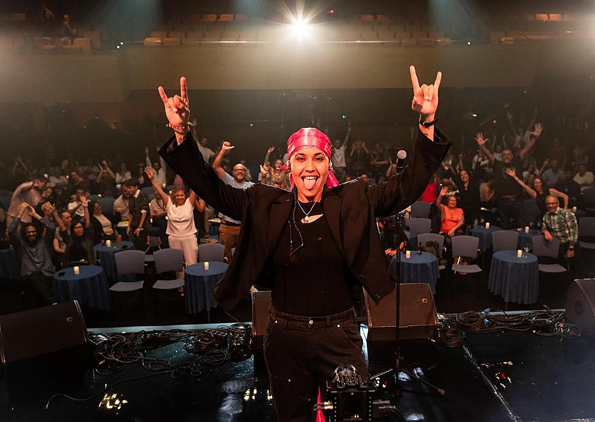 Imagen secundaria 1 - Imágenes de la ceremonia el pasado fin de semana en el Auditorio Alfredo Kraus