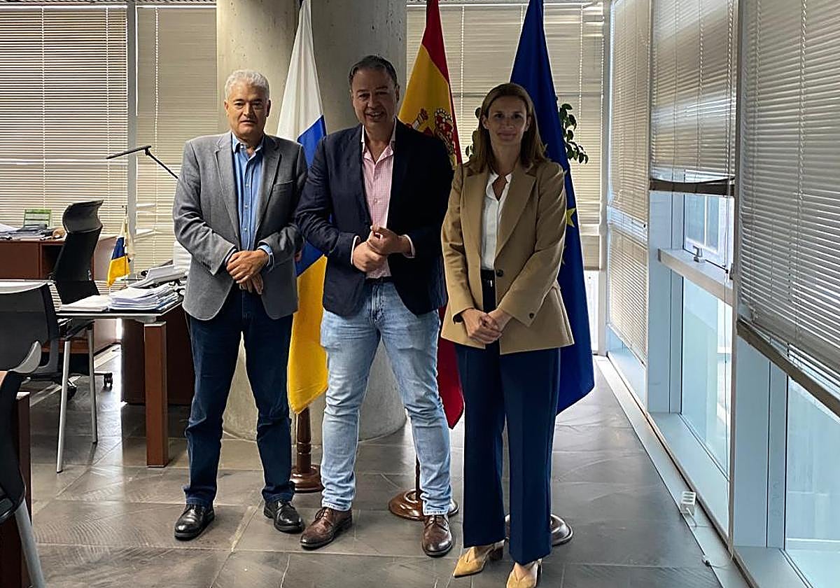 Protagonistas del encuentro.