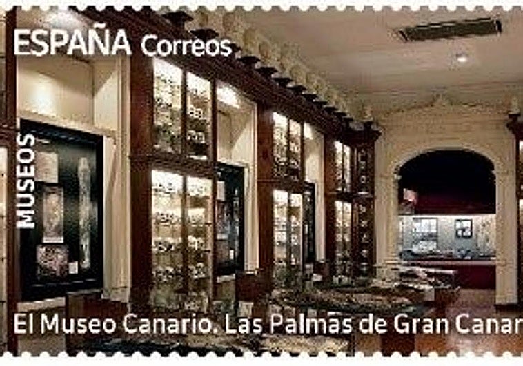Imagen del sello de Correos dedicado al Museo Canario.