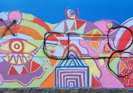 Imagen del mural ' La fuerza femenina' vandalizado en San Bartolomé de Tirajana.