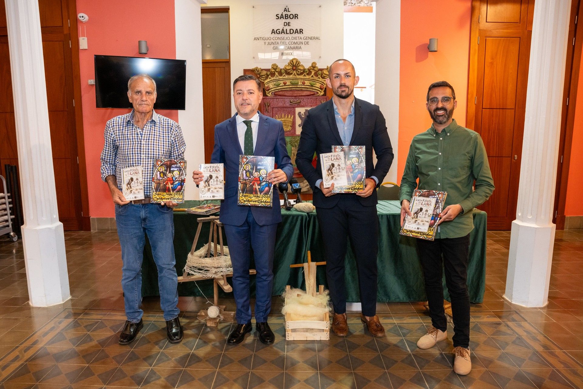 Teodoro Sosa, Julio Mateo, Pepe Torres y Victorio Pérez, en la presentación de la fiesta.