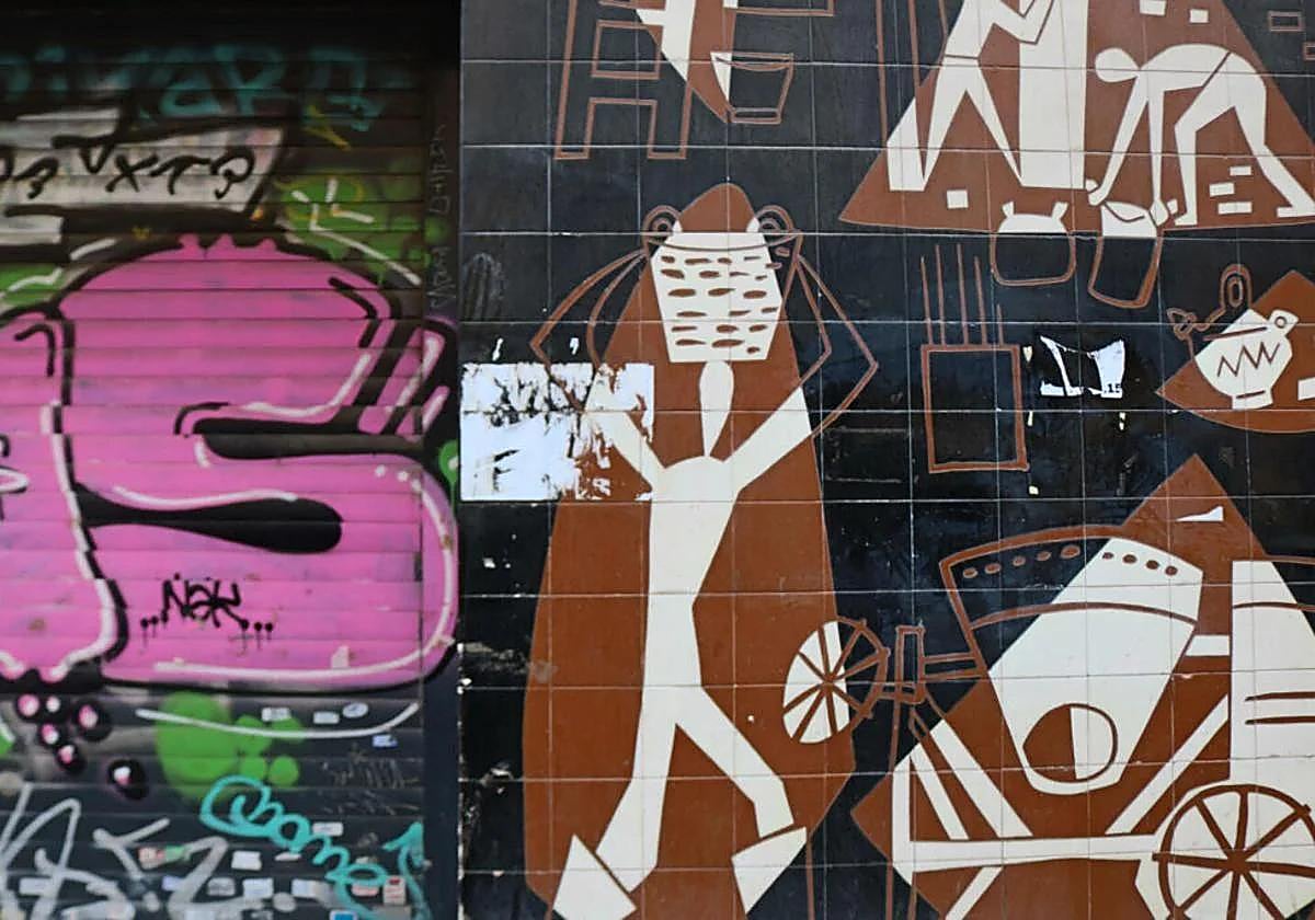 Detalle del mural de Manrique en Madrid.