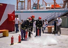 Así son los simulacros de emergencia en el ámbito marítimo