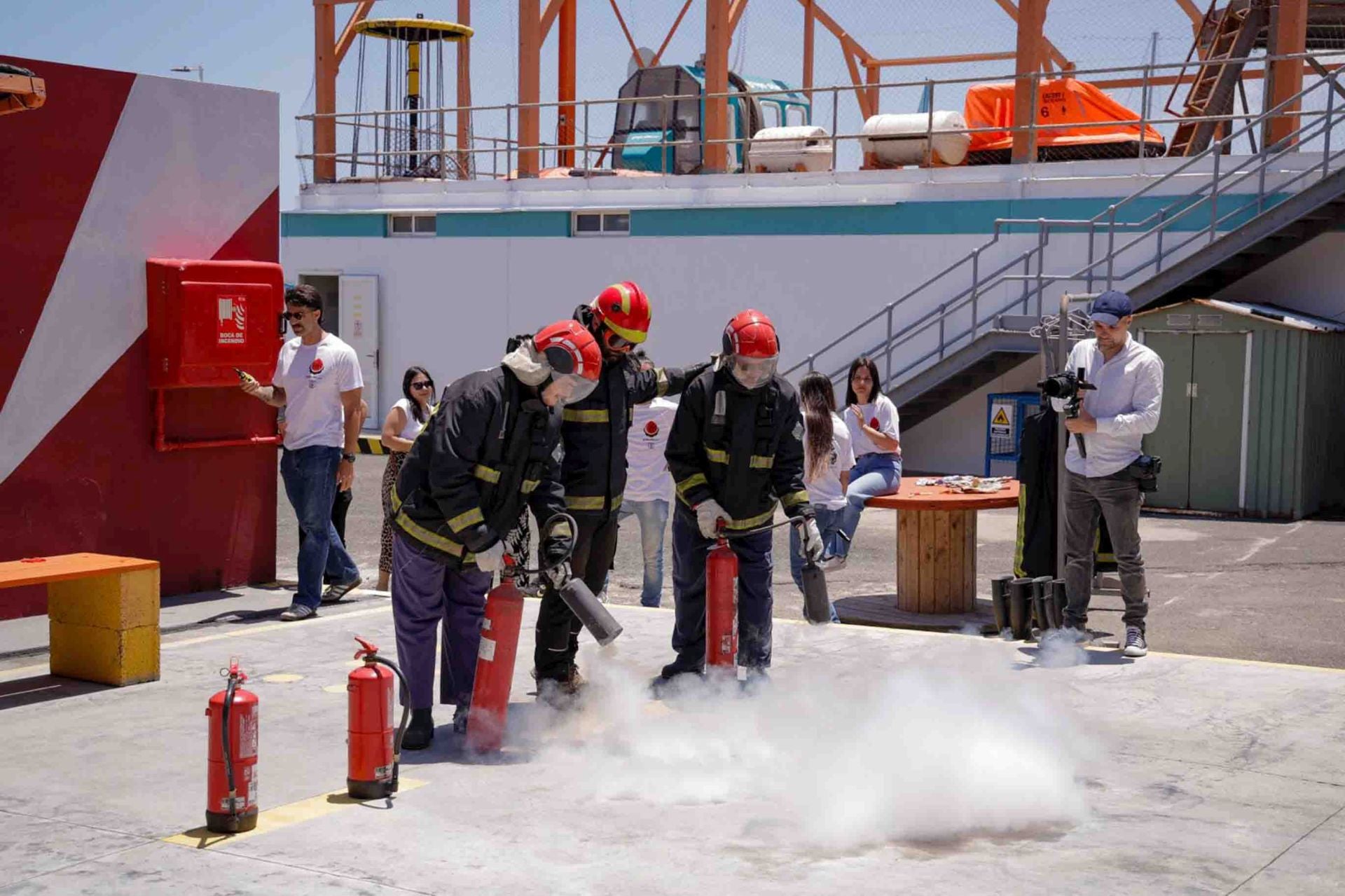 Así son los simulacros de emergencia en el ámbito marítimo