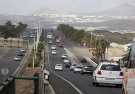 Tráfico en la carretera LZ-2.