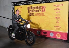 Imagen de la presentación del acto en el patio del Teatro Cuyás de la capital grancanaria.