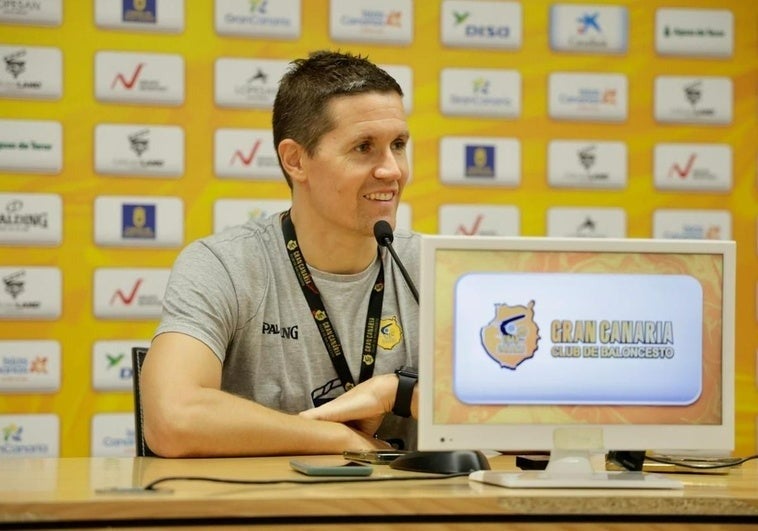 Jaka Lakovic en rueda de prensa.