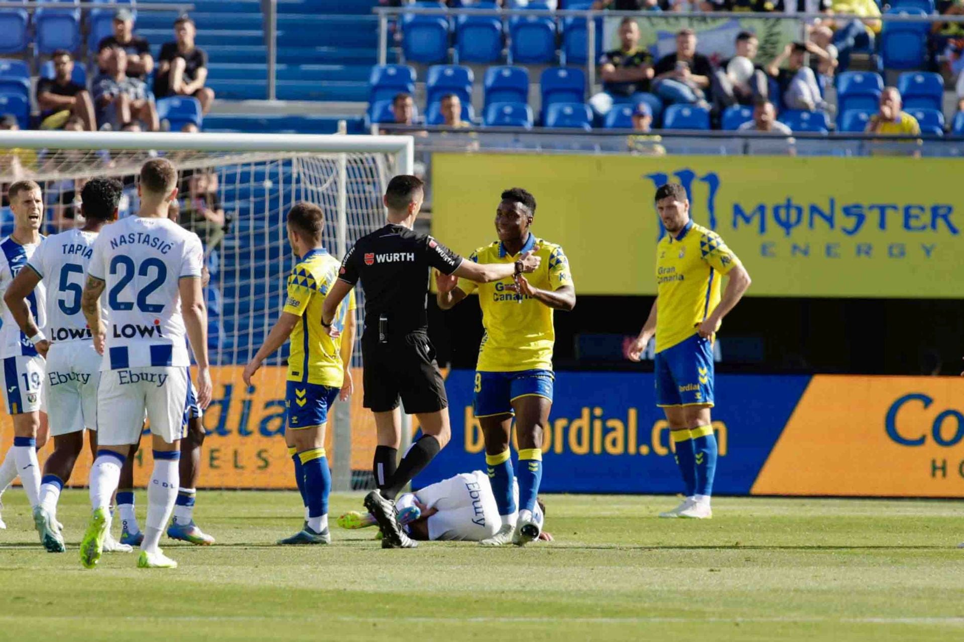 El encuentro de la UD Las Palmas y el CD Leganés, en imágenes